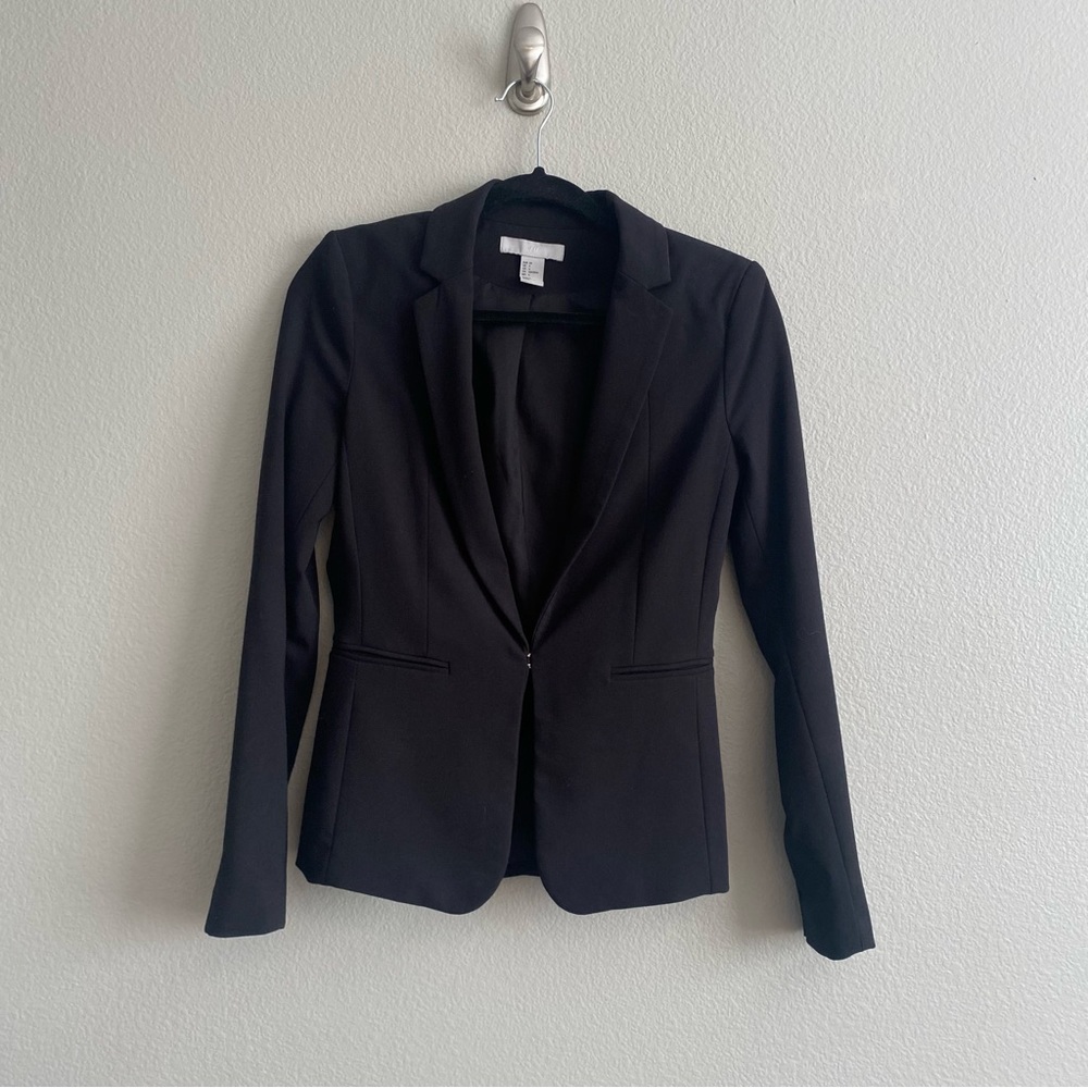 H&M black blazer